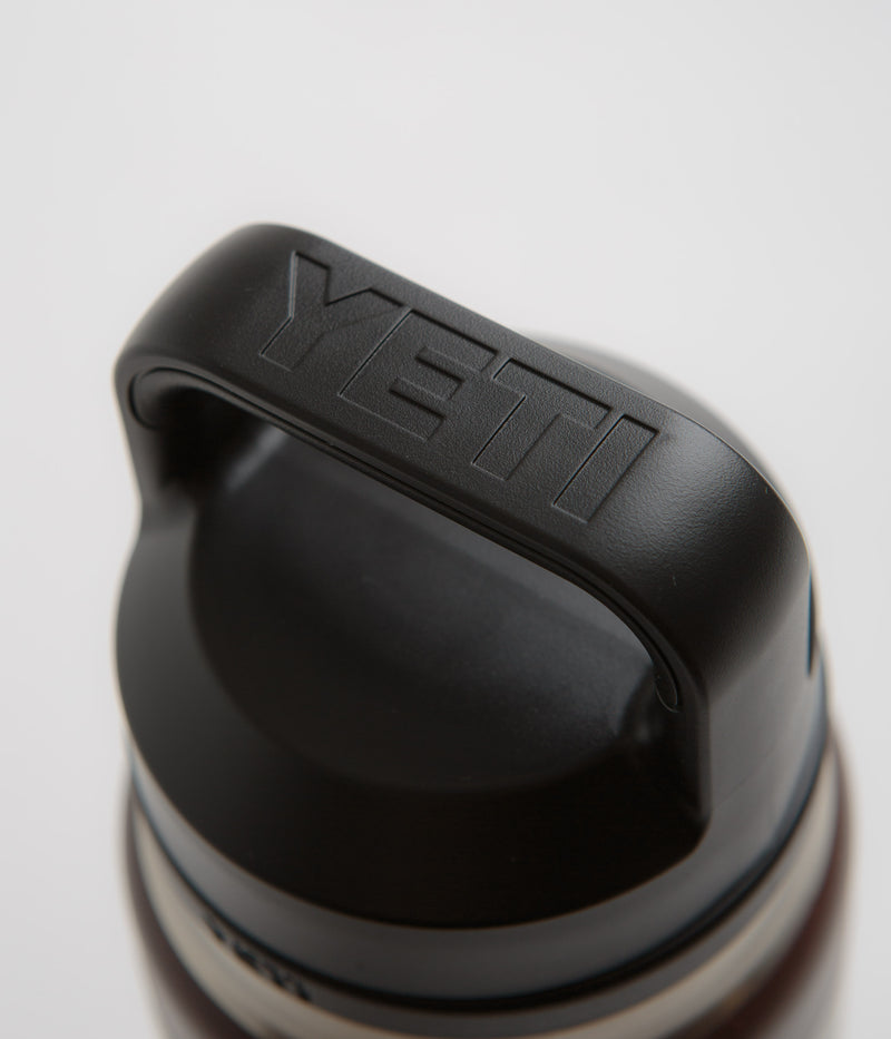 Yeti Chug Cap Rambler Bottle V2 26oz in Wetlands Brown