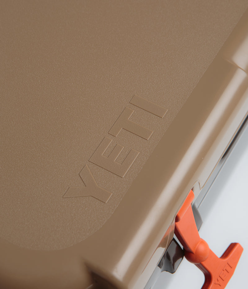 Yeti Tundra 35 Hard Cooler in Wetlands Brown
