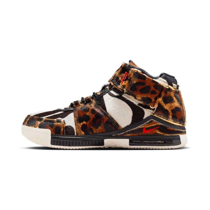 Zoom LeBron 2 LX Men's Shoes